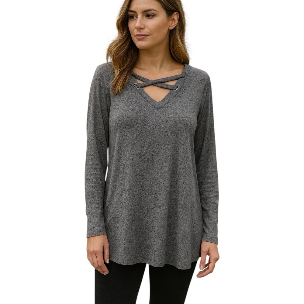 Maurices Medium Long Sleeve Longline Gray Casual Shirt